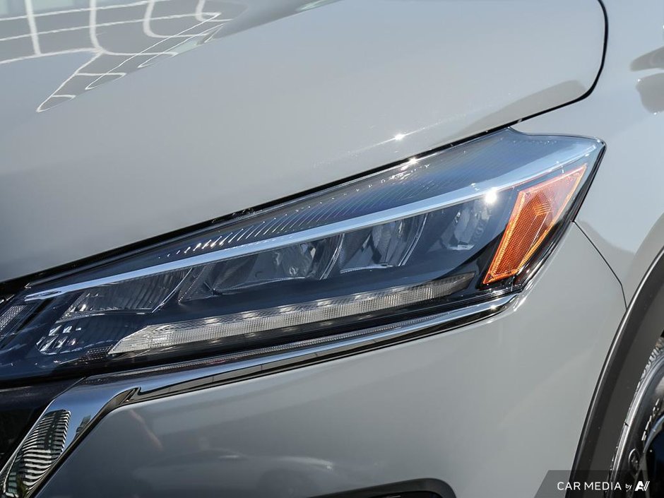2024 Nissan Kicks SR CVT // NO ACCIDENTS-24