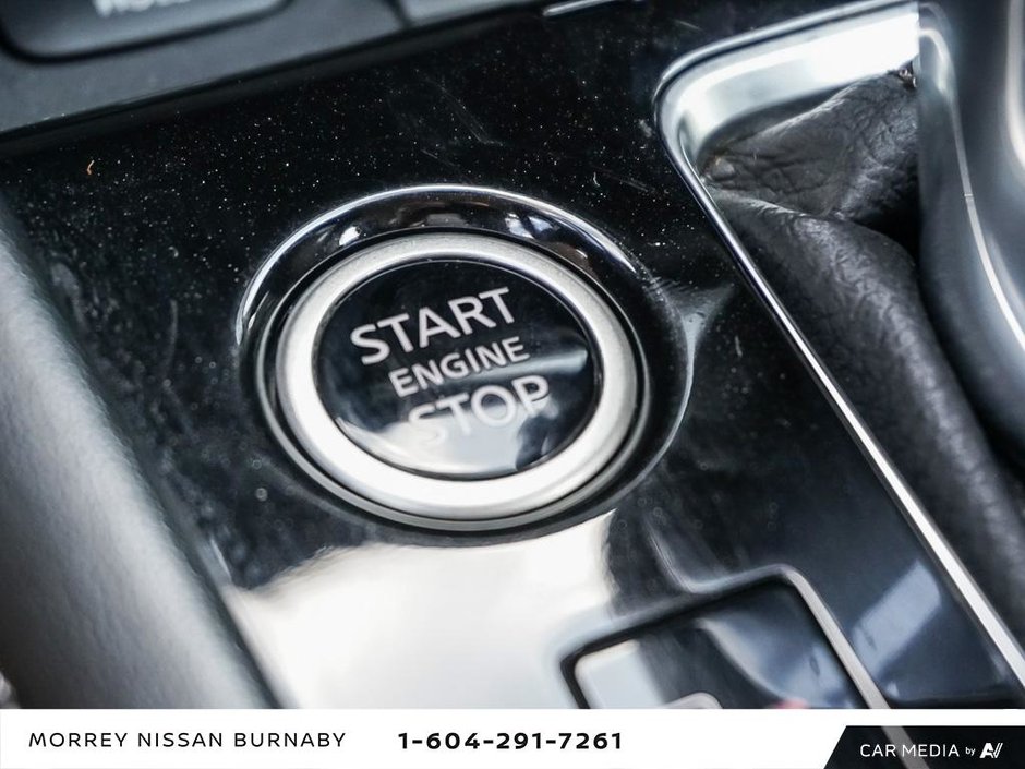 2024 Nissan Kicks SV TRIM // NO ACCIDENTS-26