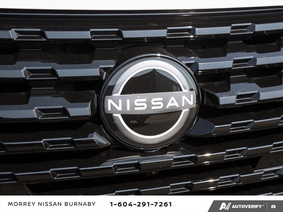 2024 Nissan Kicks SR CVT // NO ACCIDENTS-9