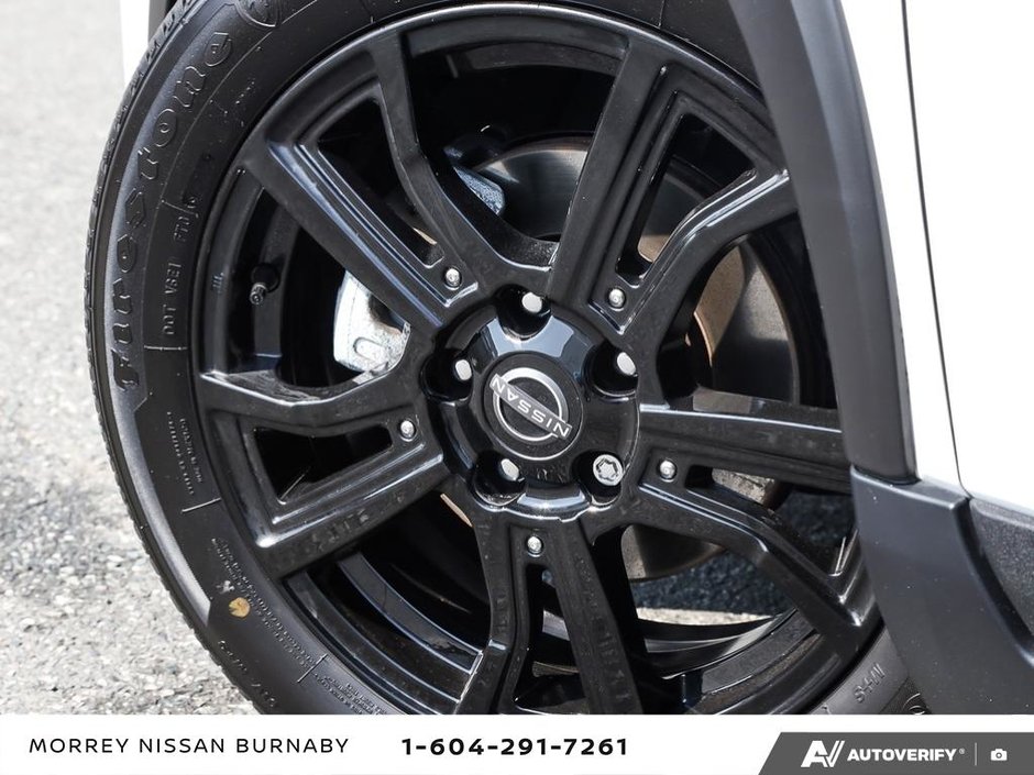 2024 Nissan Kicks SR CVT // NO ACCIDENTS-6
