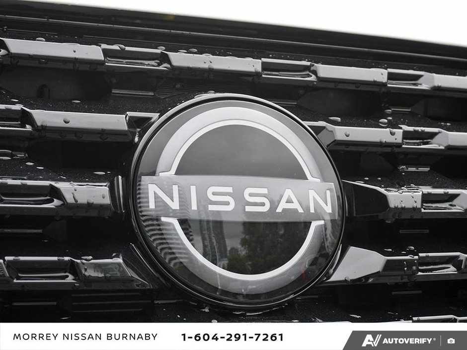2024 Nissan Kicks SV TRIM // ONLY 19800 KMS!-9