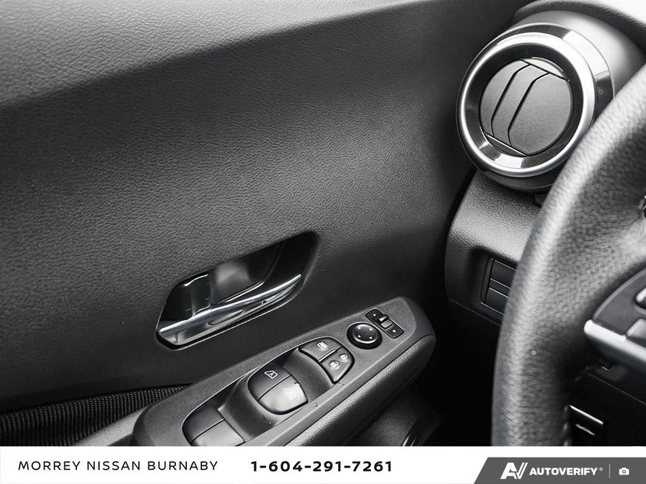 2024 Nissan Kicks SV TRIM // ONLY 19800 KMS!-20