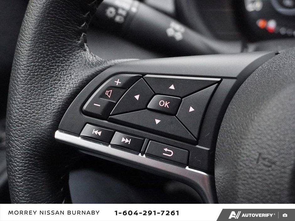 2024 Nissan Kicks SV CVT // LOW KMS-19