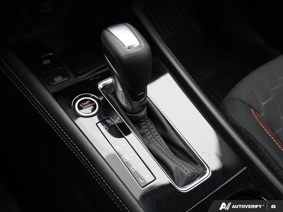 2024 Nissan Kicks SR CVT // DEMO // HUGE SAVINGS-21