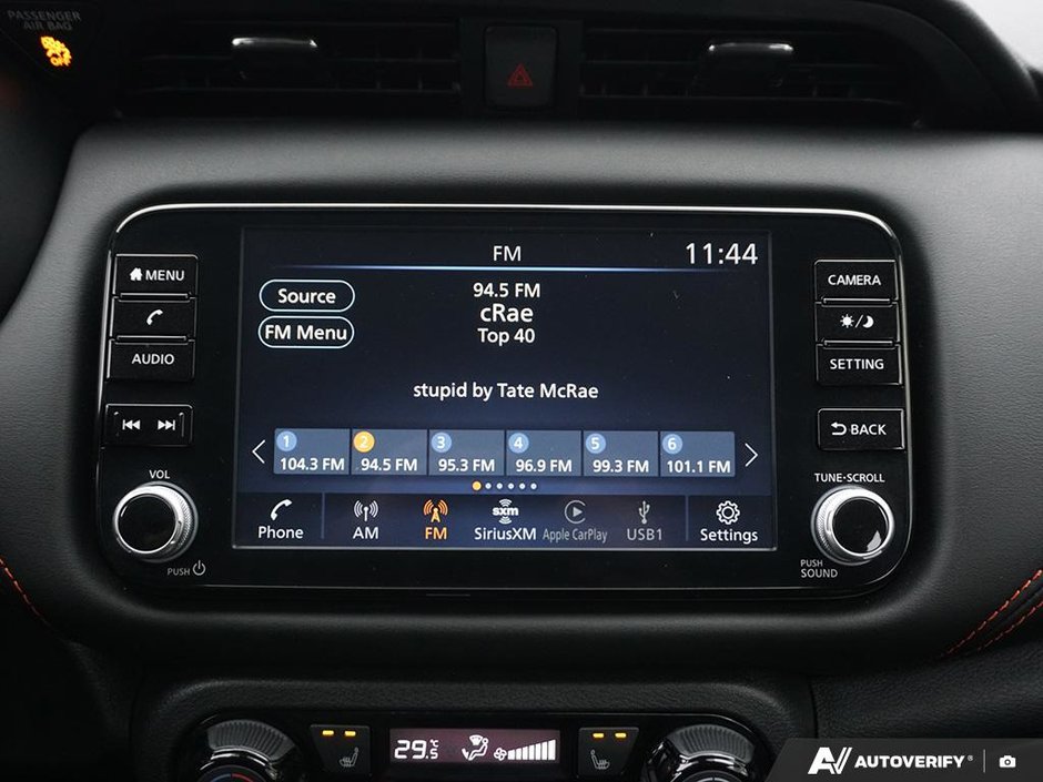 2024 Nissan Kicks SR CVT // DEMO // HUGE SAVINGS-22