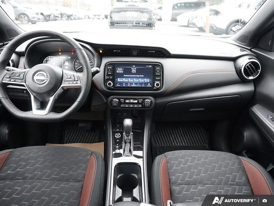 2024 Nissan Kicks SR CVT // DEMO // HUGE SAVINGS-13
