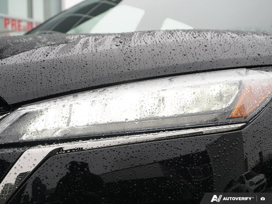 2024 Nissan Kicks SR CVT // DEMO // HUGE SAVINGS-9