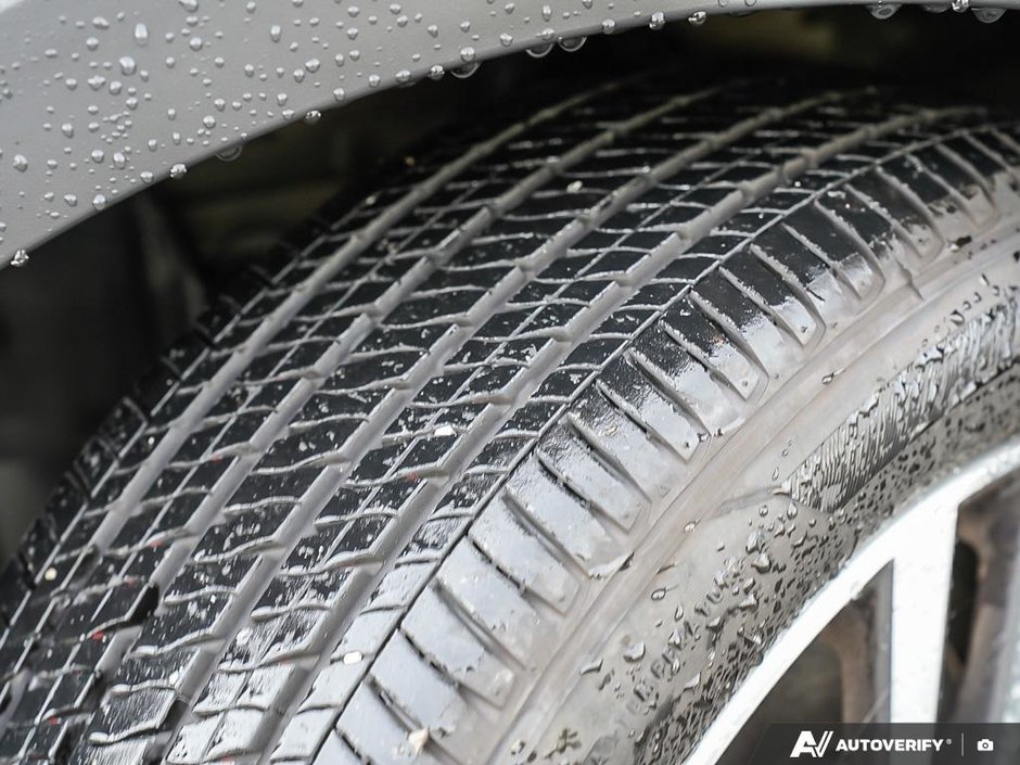 2024 Nissan Kicks SR-21