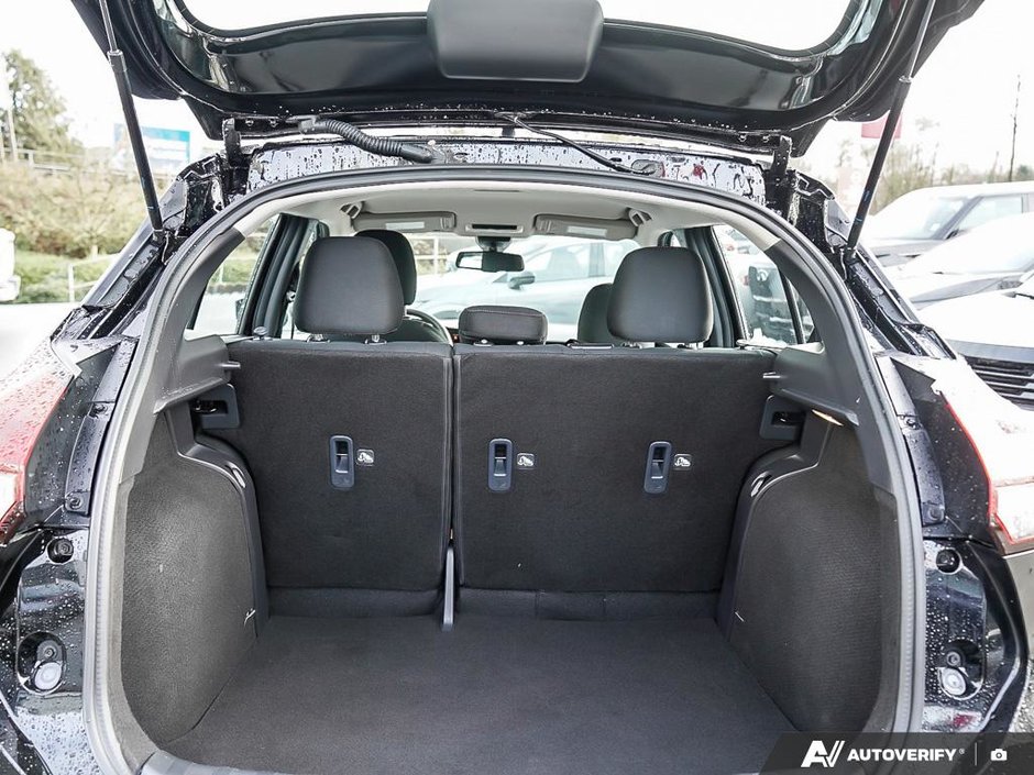 2024 Nissan Kicks SR-25