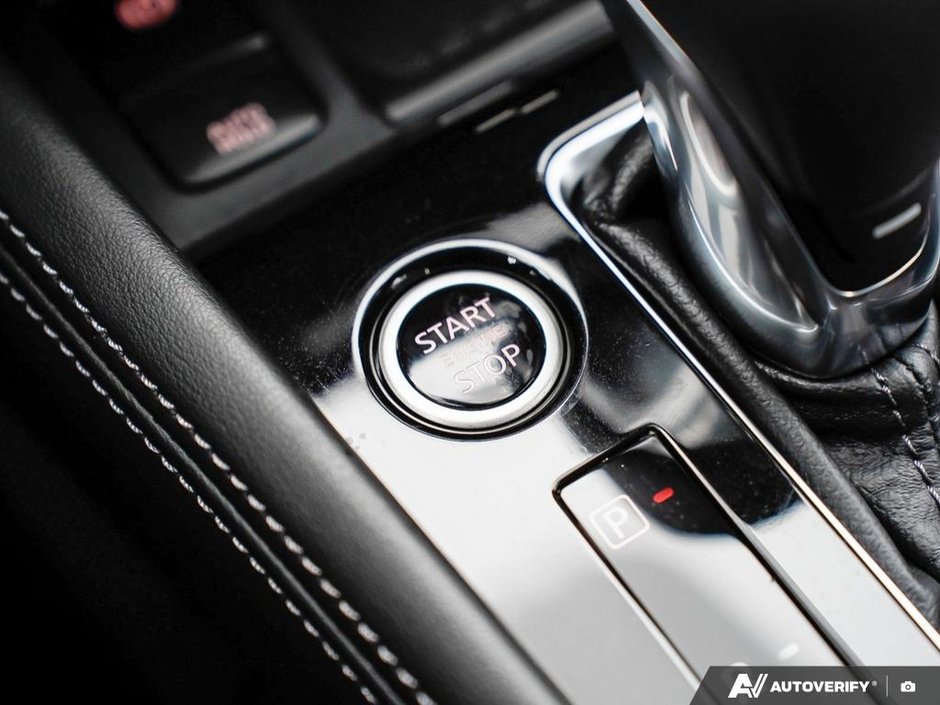 2024 Nissan Kicks SR PREMIUM // NO ACCIDENTS-19