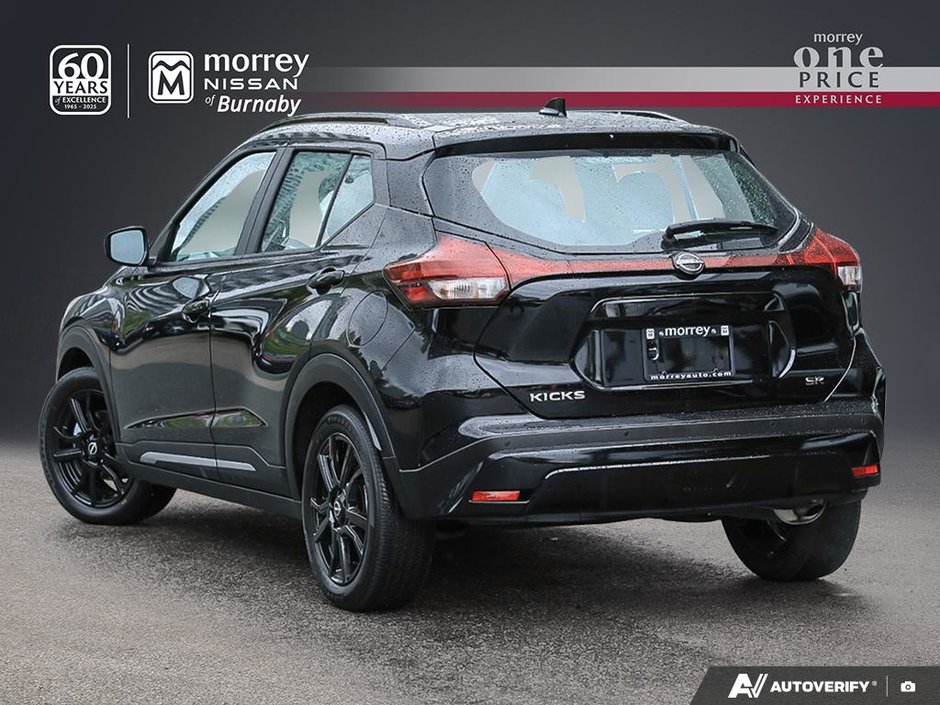 2024 Nissan Kicks SR // 2.99% FINANCING-3