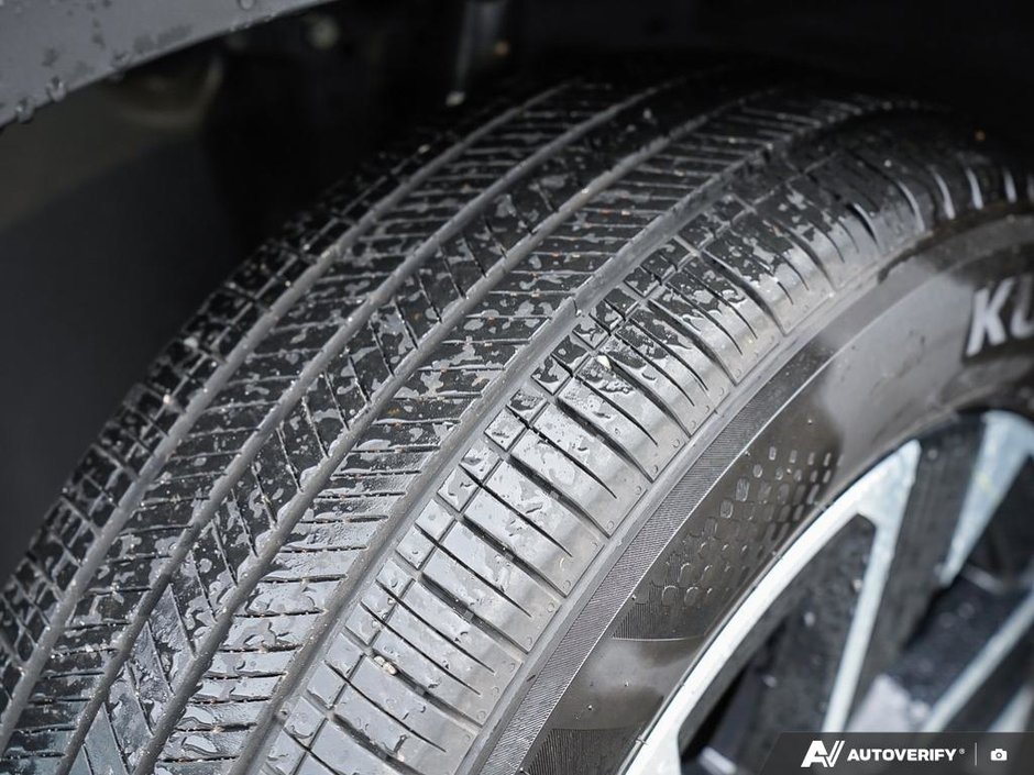 2025 Nissan Kicks SV-21