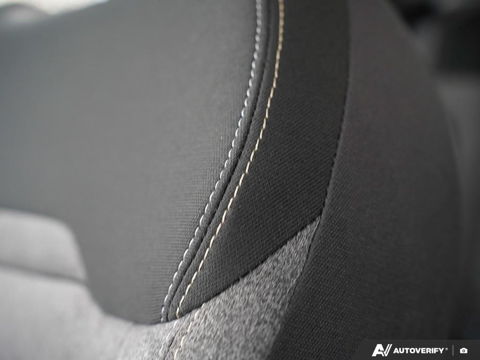 2025 Nissan Kicks SV-15