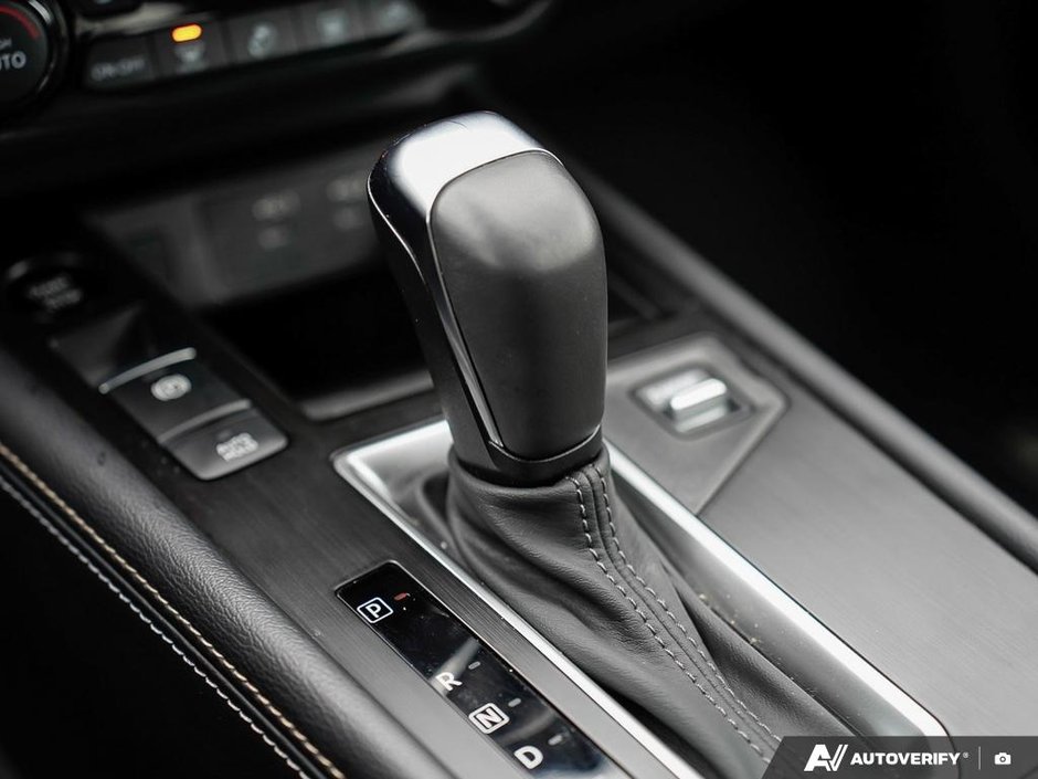 2025 Nissan Kicks SV-11