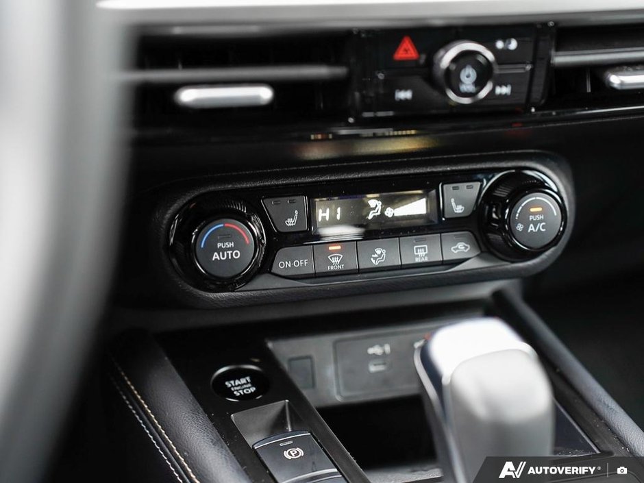 2025 Nissan Kicks SV-12