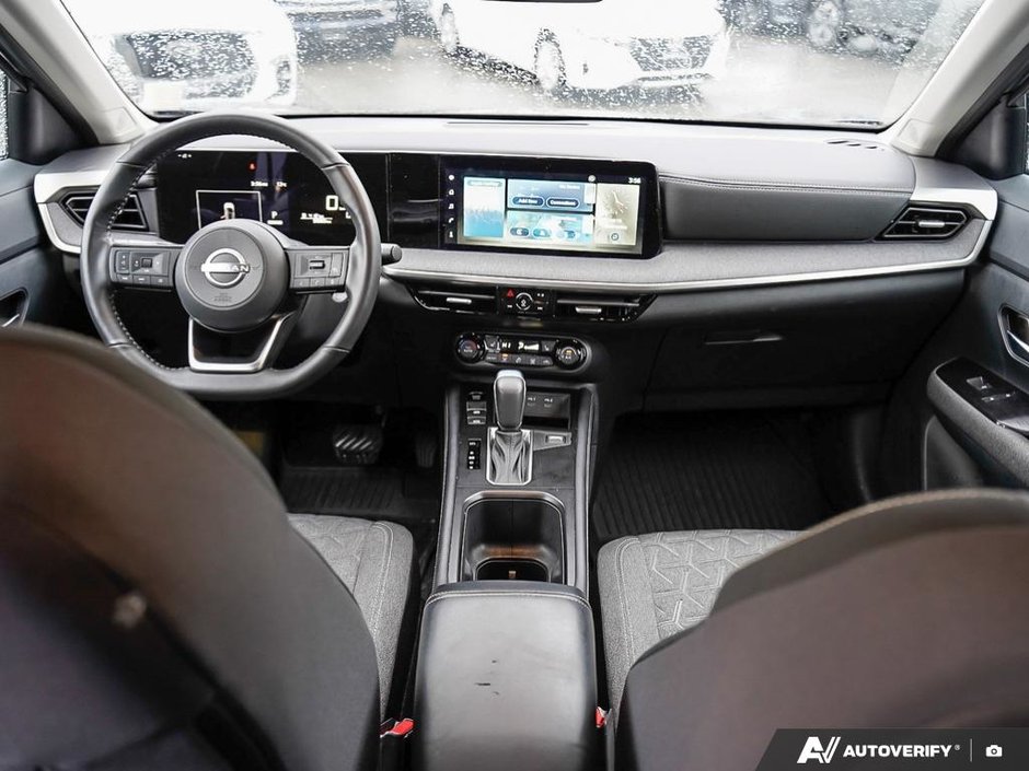 2025 Nissan Kicks SV-17