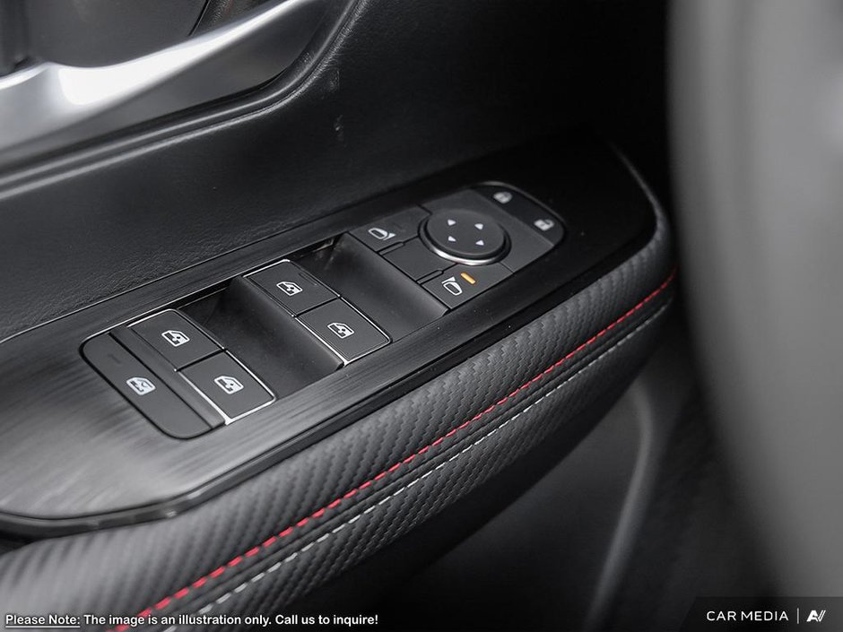 2025 Nissan Kicks SR PREMIUM SPRT WHL PKG-15