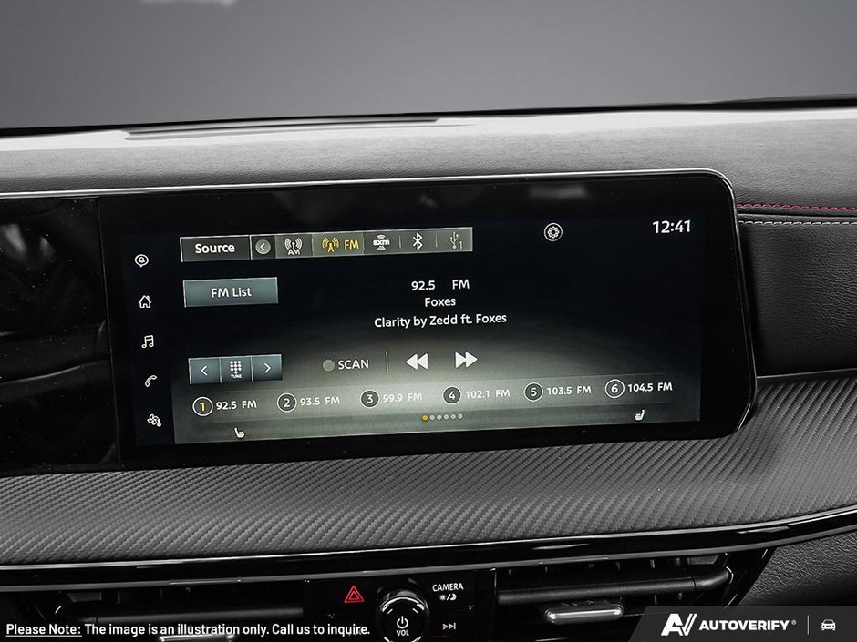 2025 Nissan Kicks SR PREMIUM-17