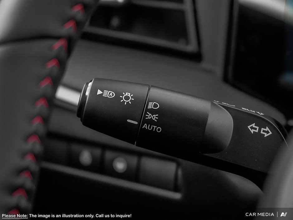 2025 Nissan Kicks SR PREMIUM SPRT WHL PKG-23