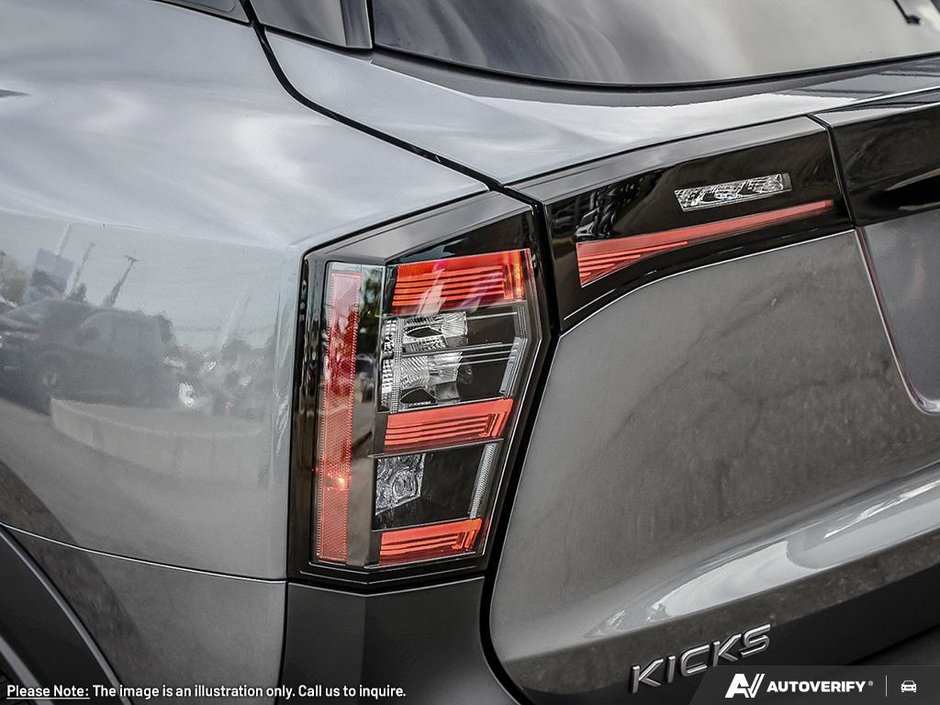 2025 Nissan Kicks SV PREMIUM-10