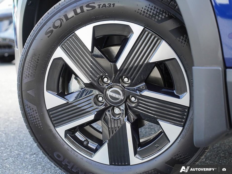 2025 Nissan Kicks SV PREMIUM-20