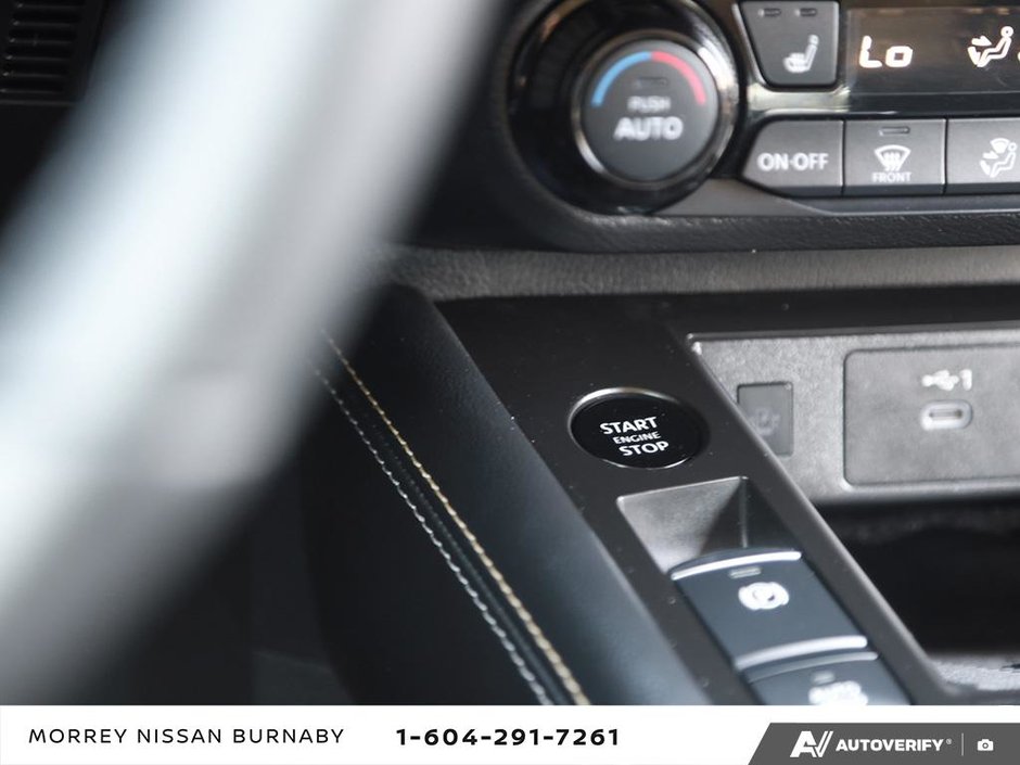 2025 Nissan Kicks SV AWD // 2.99% FINANCING!-27