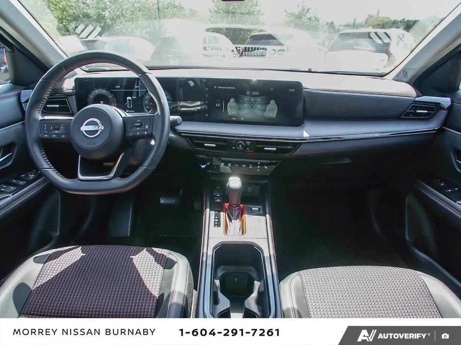 2025 Nissan Kicks SR PREMIUM // CERTIFIED // LOW RATES-15