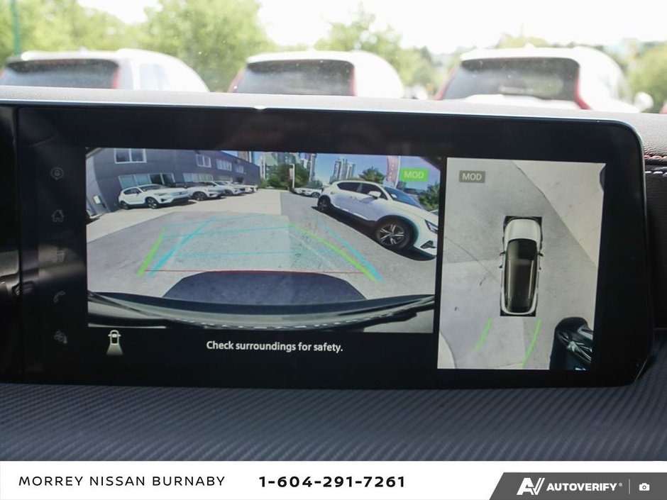 2025 Nissan Kicks SR PREMIUM // CERTIFIED // LOW RATES-24