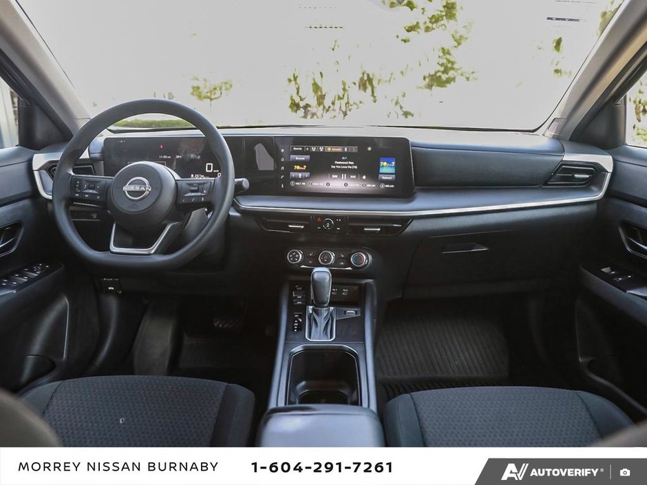 2025 Nissan Kicks S // NO ACCIDENTS-25