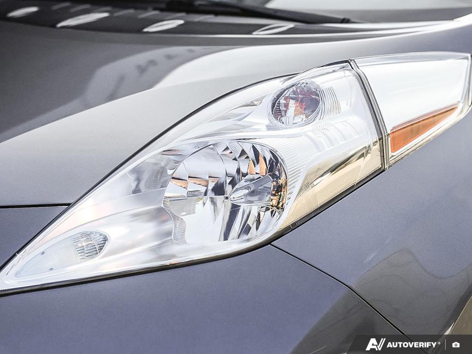2015 Nissan LEAF S-24