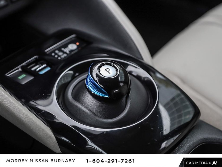 2019 Nissan Leaf SL + LEATHER + NAVIGATION-19