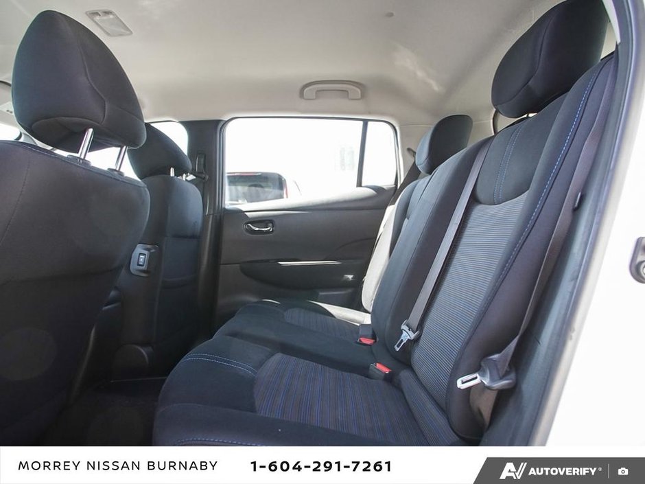 2019 Nissan LEAF SV-13