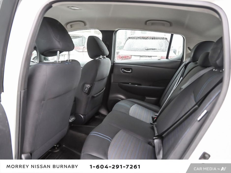 2020 Nissan Leaf SV + NO ACCIDENTS-24