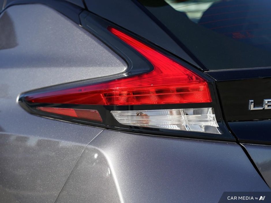 2021 Nissan Leaf SV PLUS-26