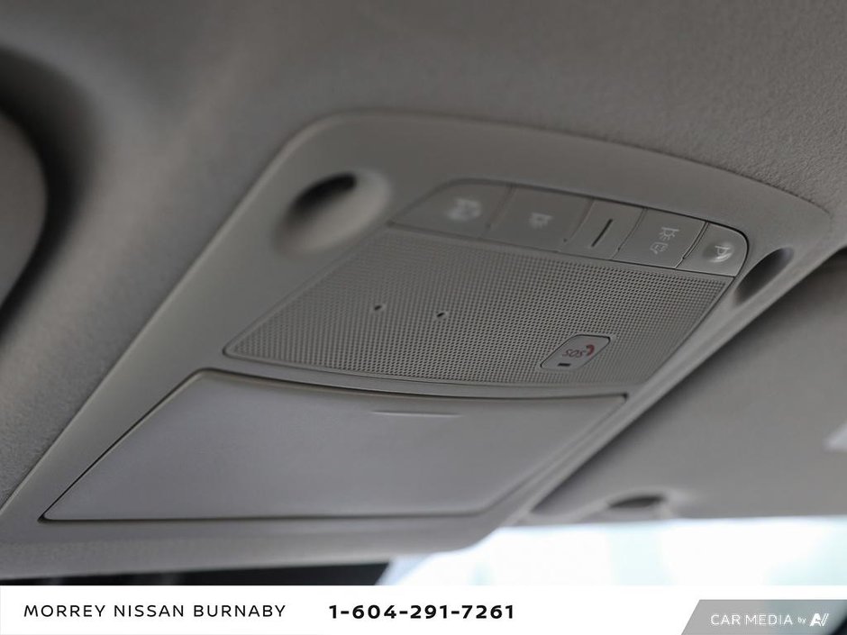 2021 Nissan Leaf SV // LOW KMS-22