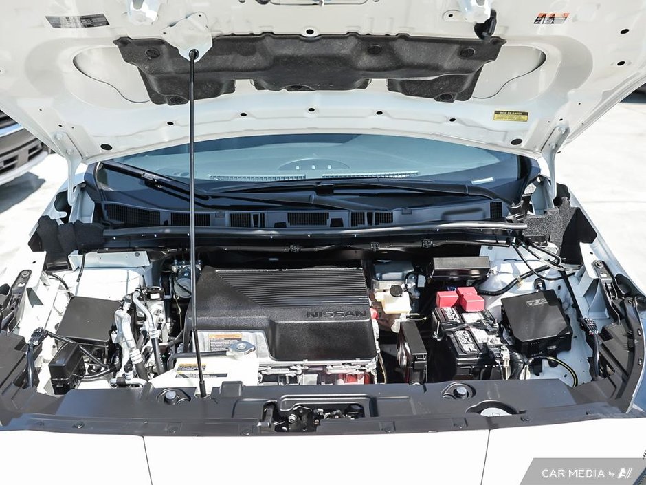 2022 Nissan Leaf SV TRIM-21