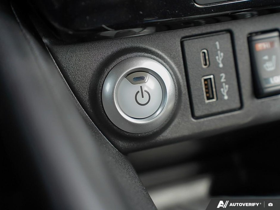 2023 Nissan LEAF SV // 2.99% FINANCE RATE-19