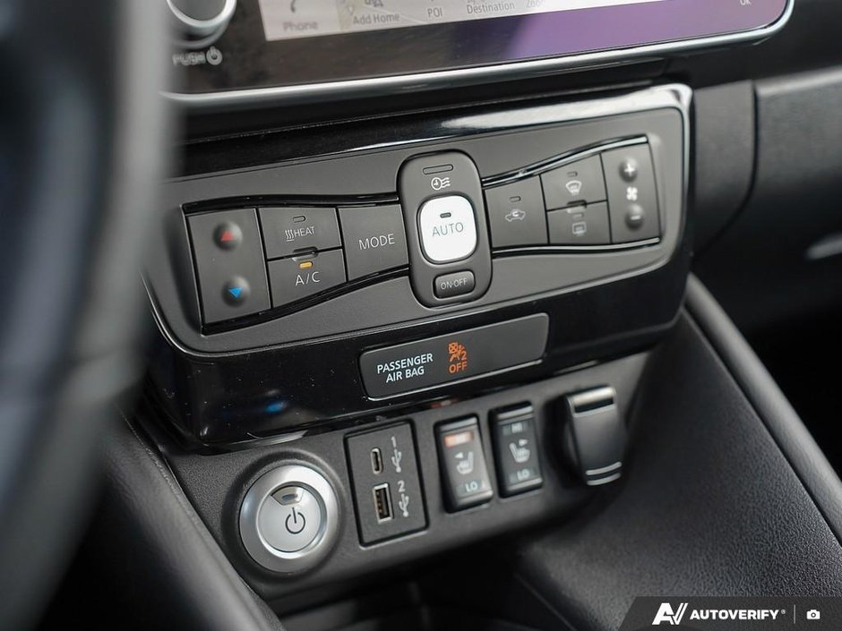 2023 Nissan LEAF SV // 2.99% FINANCE RATE-12