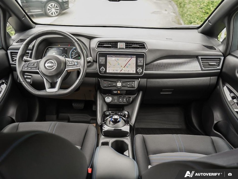 2024 Nissan LEAF SV // LOW KMS // CERTIFIED-17