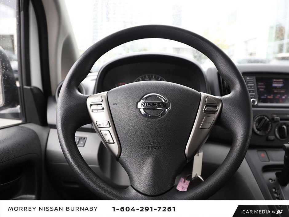 2021 Nissan NV200 Compact Cargo ULTRA LOW KMS // READY FOR WORK-14