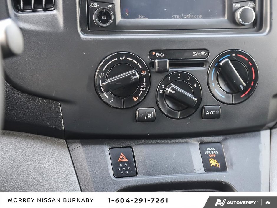 2015 Nissan NV200 SV // NAVIGATION-19