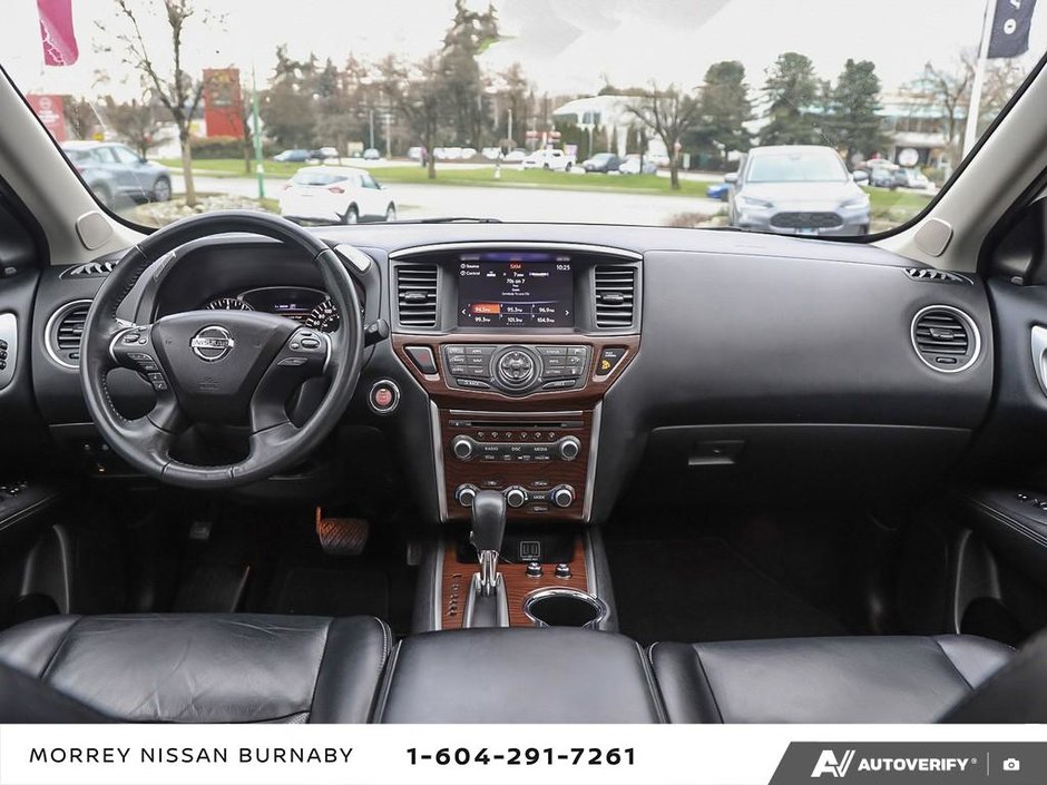 2018 Nissan Pathfinder PLATINUM TOP MODEL-24