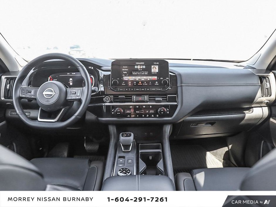 2023 Nissan Pathfinder PLATINUM // TOP MODEL-25