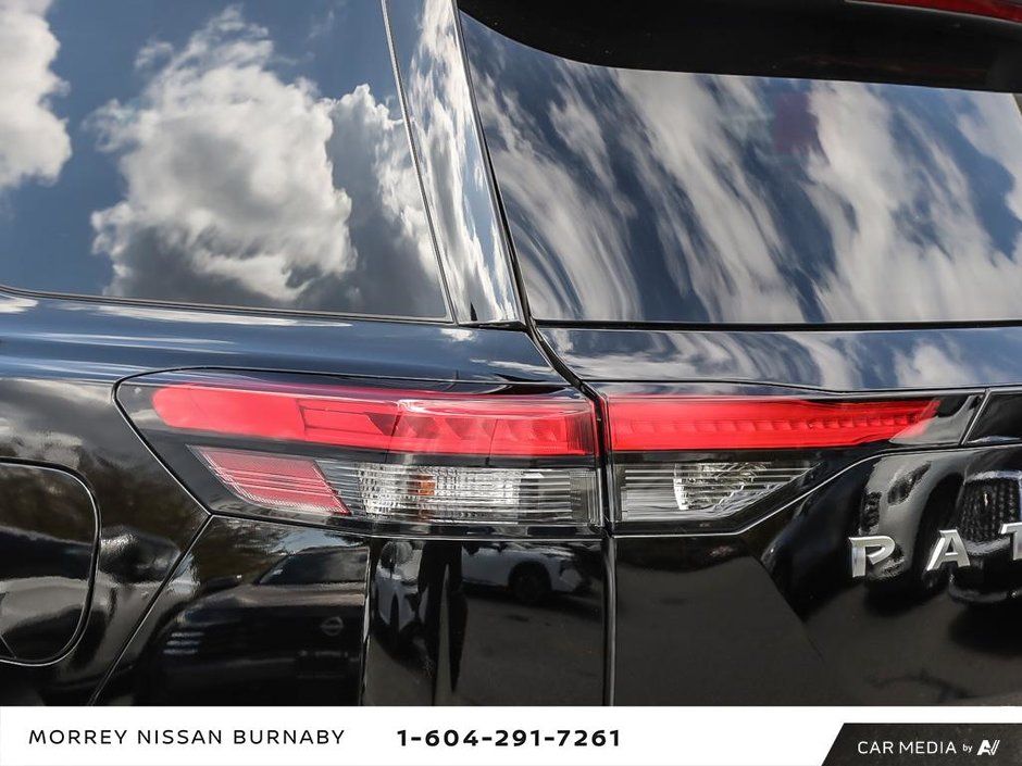 2024 Nissan Pathfinder PLATINUM TOP MODEL-12