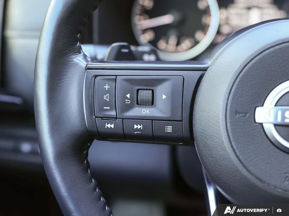 2024 Nissan Pathfinder SV 4X4 // 2.99% FINANCING-10