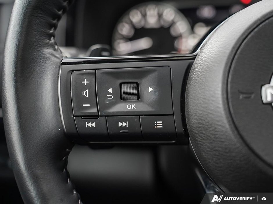 2024 Nissan Pathfinder SL-10