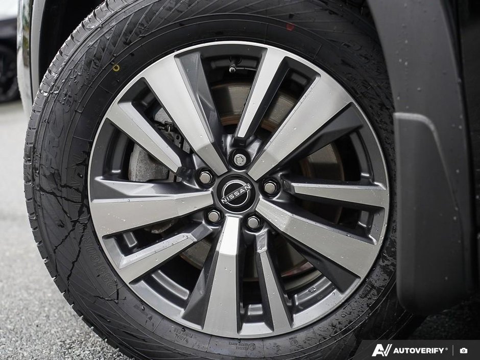2024 Nissan Pathfinder SL-20