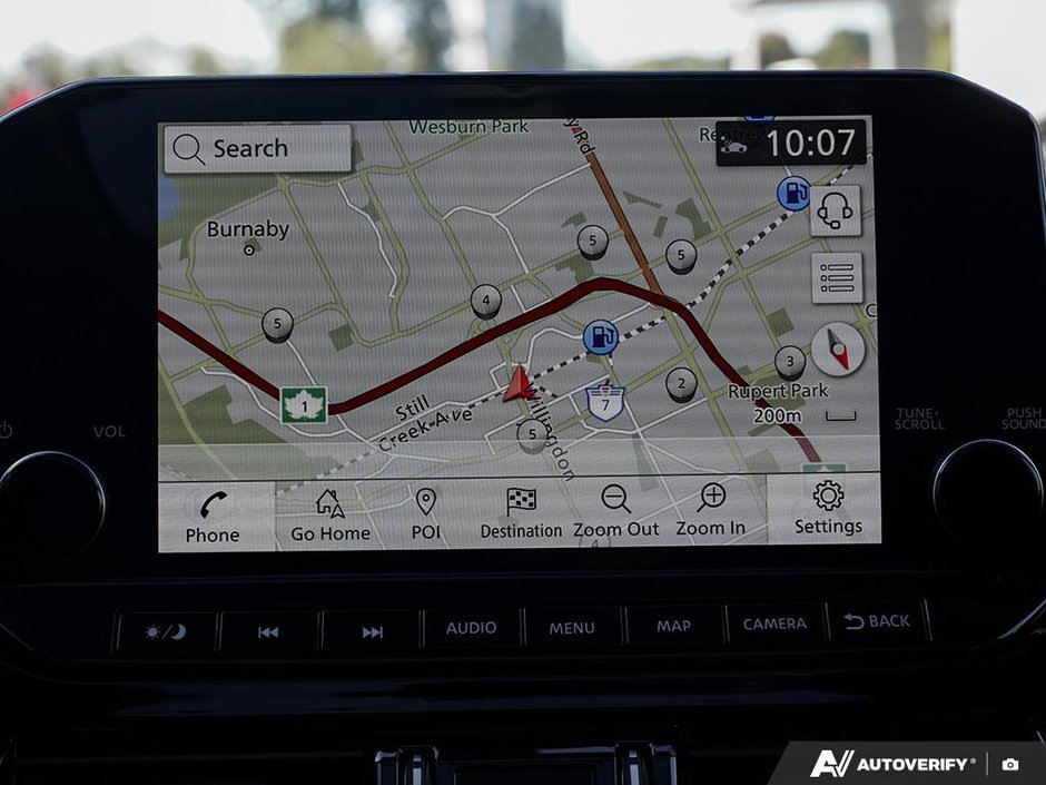 2024 Nissan Pathfinder SL // LEATHER // NAVIGATION-15