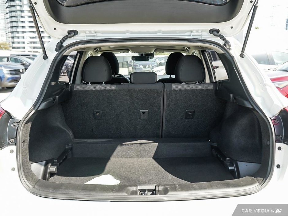 2019 Nissan Qashqai SV AWD-25