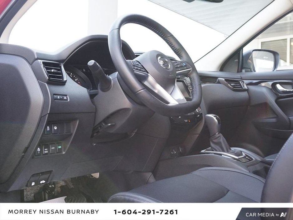 2022 Nissan Qashqai SL AWD // NO ACCIDENTS-17